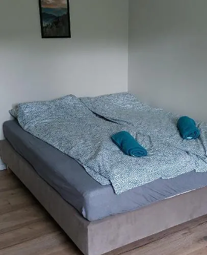 Montania Apartment *